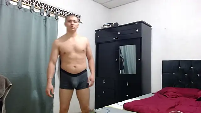 suckmydickbitch97 online show from March 4, 12:34 pm