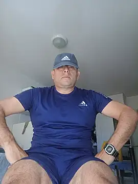 chicoguapo8 online show from July 4, 2:09 pm
