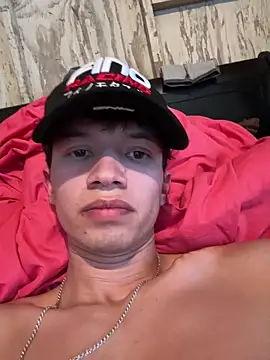 A santa1 online show from February 6, 11:23 pm