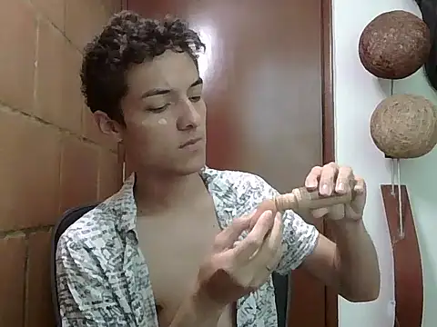 andys 26 online show from April 13, 8:31 pm