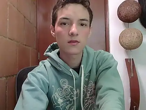 andys 26 online show from April 12, 7:26 pm