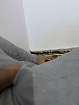 HHHHHxxn online show from April 1, 1:51 am