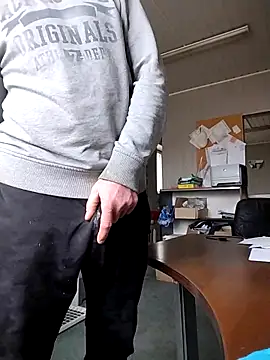 wilkalfa online show from March 12, 8:22 am