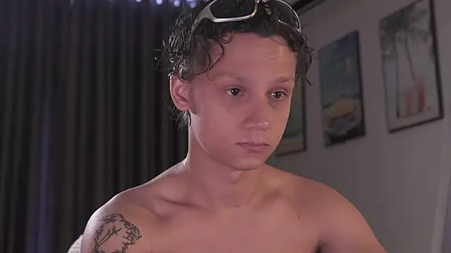 Nicky neal online show from April 12, 2:37 am