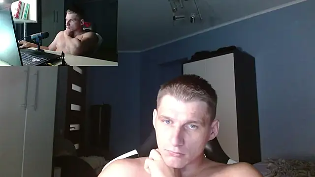 Snapshot of PoliglotJoe chatting on September 17, 3:18 am PoliglotJoe online show from September 17, 3:18 am