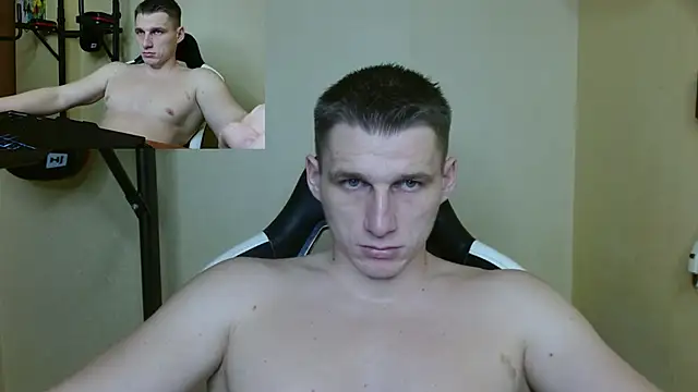 Snapshot of PoliglotJoe chatting on December 28, 11:48 pm PoliglotJoe online show from December 28, 11:48 pm