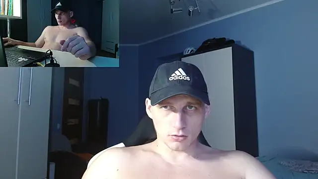 Snapshot of PoliglotJoe chatting on September 25, 11:53 am PoliglotJoe online show from September 25, 11:53 am
