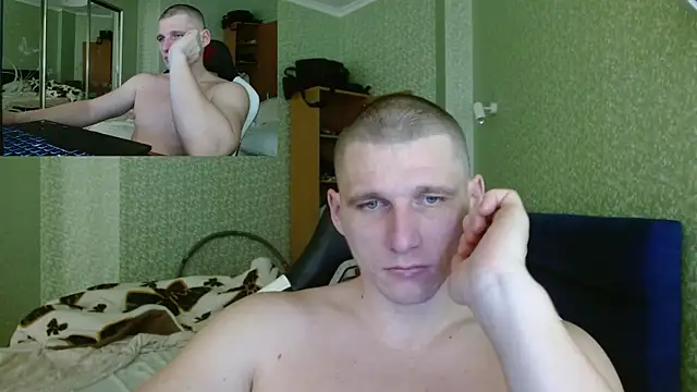 Snapshot of PoliglotJoe chatting on January 25, 10:19 am PoliglotJoe online show from January 25, 10:19 am