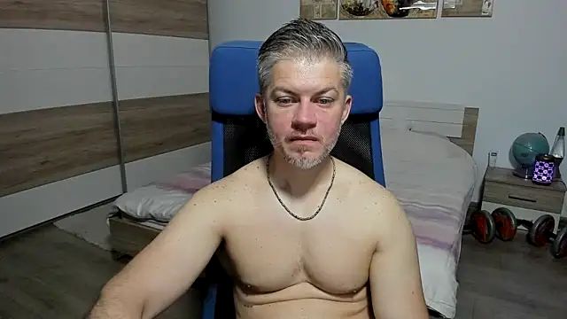 RobbyShawz online show from May 27, 4:31 am