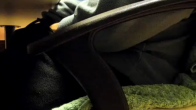 leccaleccafiga online show from February 3, 8:30 am