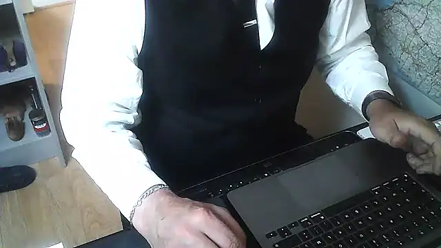 DUDURAxh online show from November 20, 1:21 pm