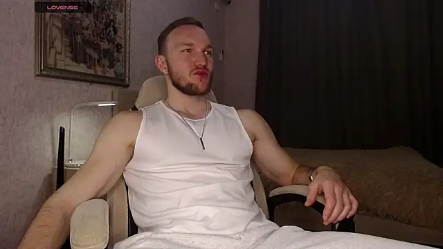 Toress1 online show from March 26, 5:17 pm