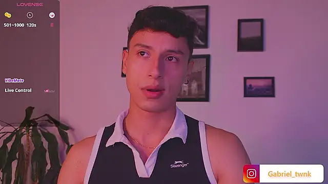 I Gabriel online show from February 10, 5:45 am