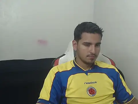 kylian 07 online show from July 8, 1:09 am