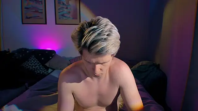 Breston Sweet online show from September 18, 8:00 pm