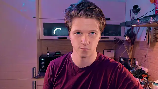 Breston Sweet online show from January 27, 9:00 pm