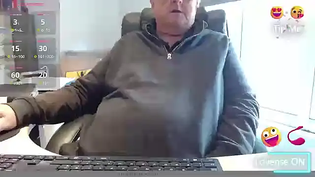 bigbadjon69 online show from October 23, 2:42 pm