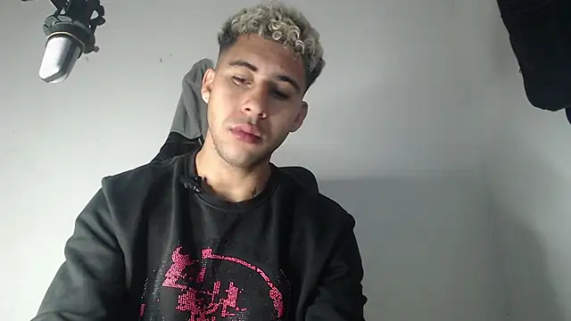 Daiki Jack online show from December 7, 1:29 pm