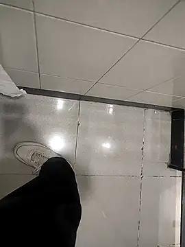 Swift2006 online show from March 20, 3:38 pm