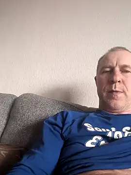 mustang69696 online show from April 8, 2:48 pm