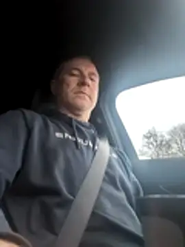 mustang69696 online show from April 13, 3:12 pm