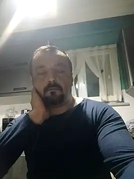 serkan201852 online show from February 22, 10:37 pm