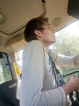 utoopia777 online show from September 11, 12:04 pm