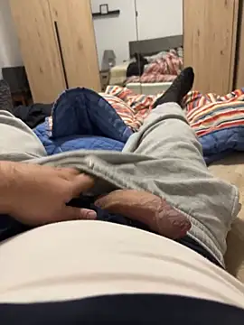 alex21017 online show from January 26, 9:07 pm