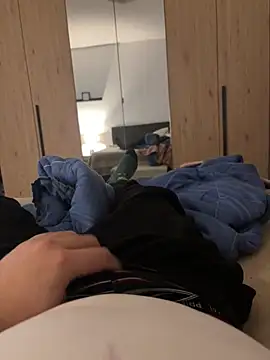 alex21017 online show from January 24, 9:47 pm