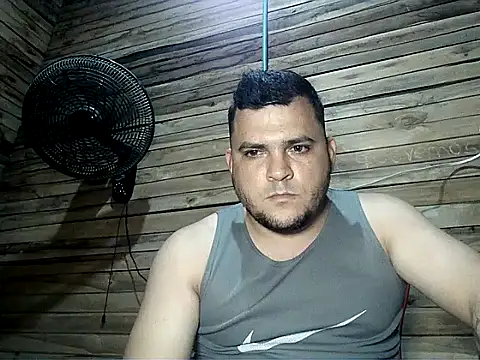 Arcangel 05 online show from July 1, 4:35 am