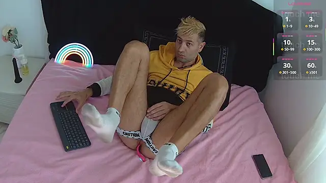 madmaxxx1989 online show from October 31, 6:04 am