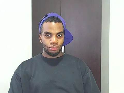 Rene hotman online show from January 25, 8:10 pm