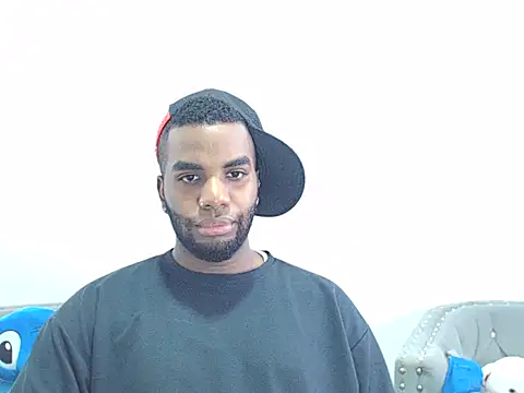 Rene hotman online show from December 14, 7:25 pm