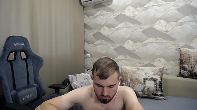 Snapshot of SerzhKorol1 chatting on September 16, 12:28 pm SerzhKorol1 online show from September 16, 12:28 pm