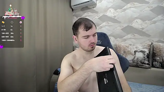 Snapshot of SerzhKorol1 chatting on January 2, 5:35 am SerzhKorol1 online show from January 2, 5:35 am