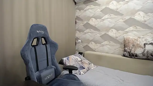 SerzhKorol1 online show from October 21, 11:13 am