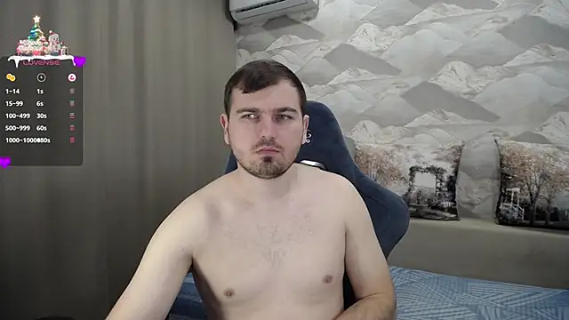 Snapshot of SerzhKorol1 chatting on January 7, 7:01 am SerzhKorol1 online show from January 7, 7:01 am