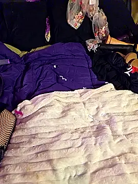 Vonniecd online show from October 11, 4:55 pm