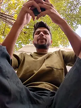  IRRESISTIBLE  online show from October 16, 2:30 am