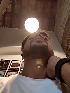  IRRESISTIBLE  online show from April 4, 11:40 am