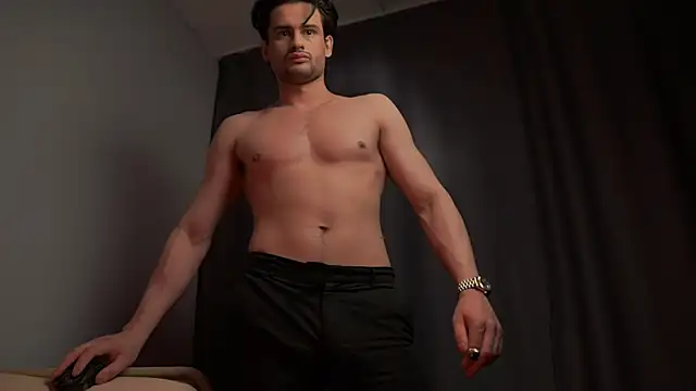 Keen   Luckystrike online show from December 7, 9:00 pm