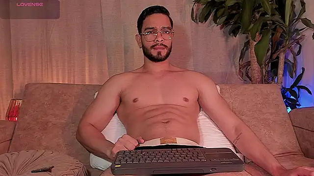 Josseph1  online show from November 5, 12:56 am