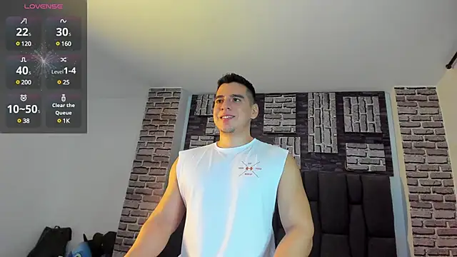 Snapshot of leyton_flex chatting on January 17, 11:22 pm leyton flex online show from January 17, 11:22 pm