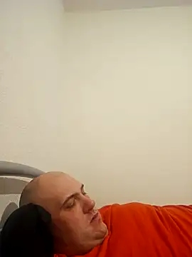 mario890605 online show from December 16, 10:06 pm