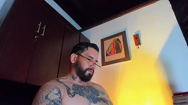 CamiloGray  online show from May 14, 4:27 pm