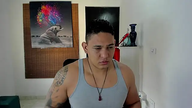 Snapshot of Colton_Massif chatting on March 15, 2:34 pm Colton Massif online show from March 15, 2:34 pm