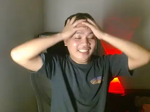 xsweetasian69x online show from April 14, 4:06 pm