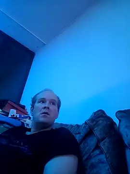 Janssen88 online show from April 12, 8:10 pm