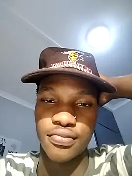 Lue3333 online show from March 22, 9:09 pm