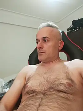 Snapshot of pussylove39 chatting on November 1, 11:42 pm pussylove39 online show from November 1, 11:42 pm